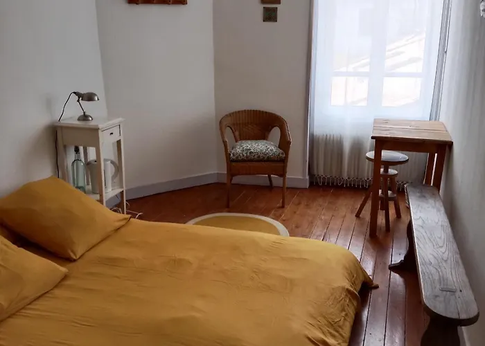 Δωμάτια σε οικογενειακή κατοικία La Halte